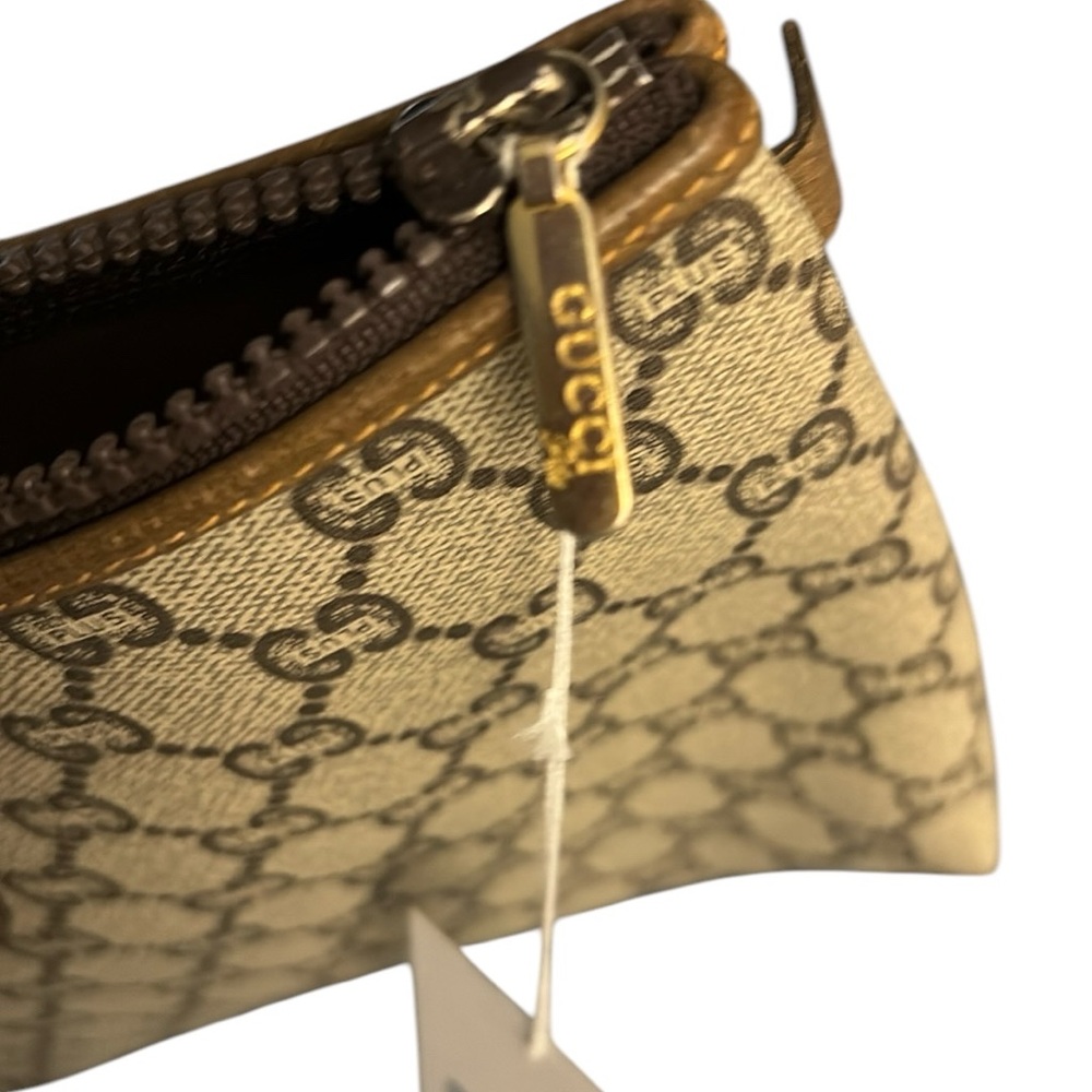 Gucci Cream and Brown Clutch with Interlocking G Logo - Picture 4 of 7